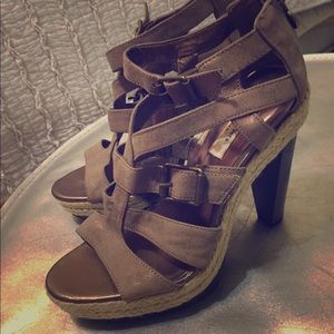 Vera Wang strappy espadrille heels